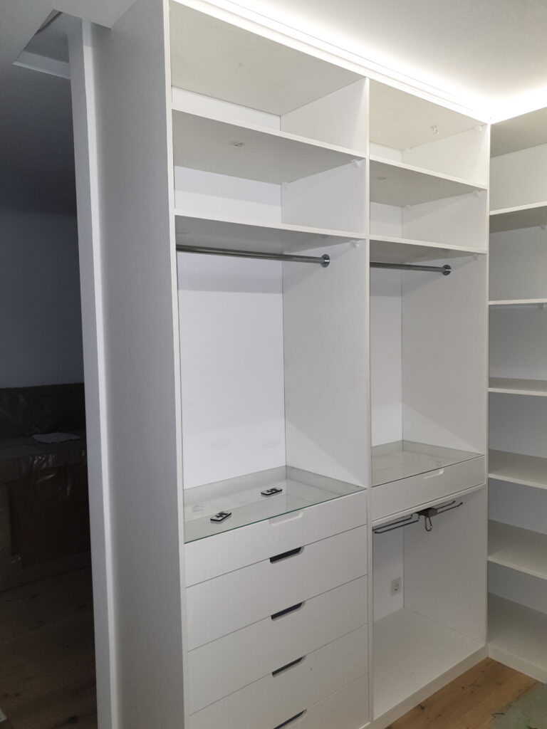 Garderoben 20190521 215729
